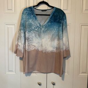 Never worn XXL shirt